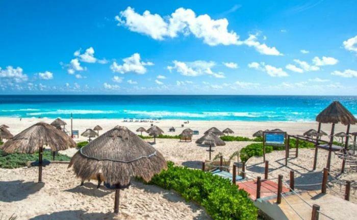 Depas Flamboyan Centro De Cancun D2 Екстериор снимка